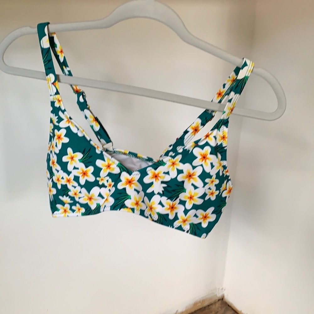 Floral bikini by cupshe